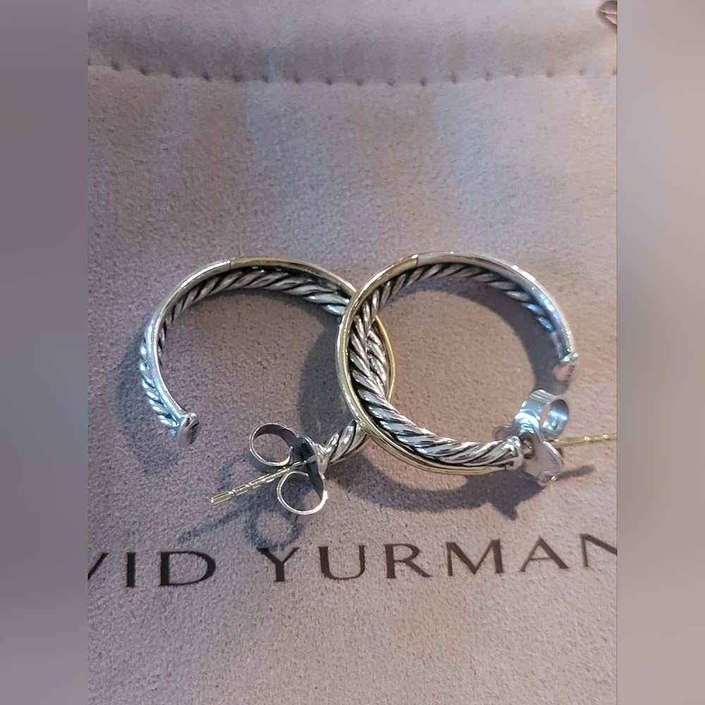 David Yurman Crossover Hoop Earrings. #308